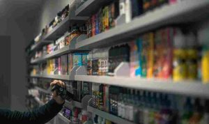 e-liquids-uk-hVcmxpYg1Gc-unsplash_11zon